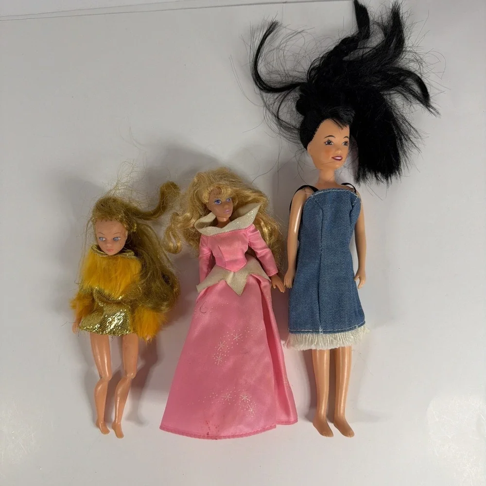 Lot 3 Small Vintage Dolls Disney Princess Aurora Bandai Hong Kong Fashion Dolls